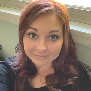 Meet your Posher, Holly